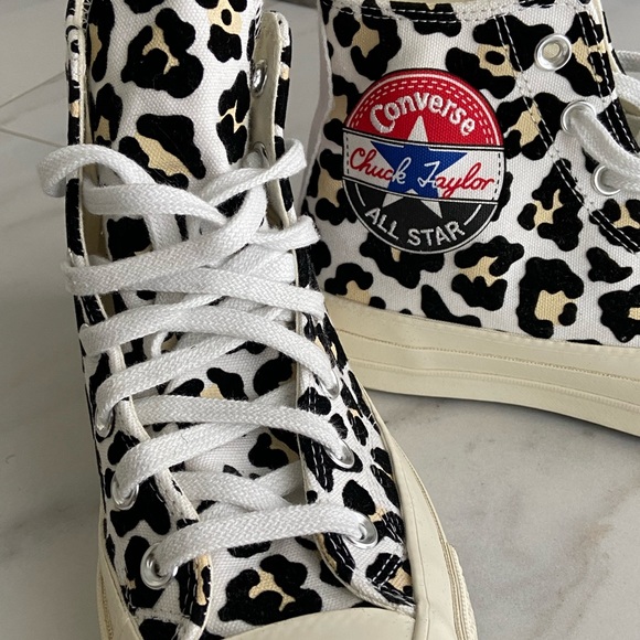 NEW CHUCK TAYLOR CONVERSE - Picture 5 of 5